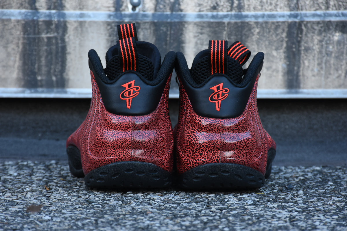 Nike Air Foamposite One ‘Cracked Lava’