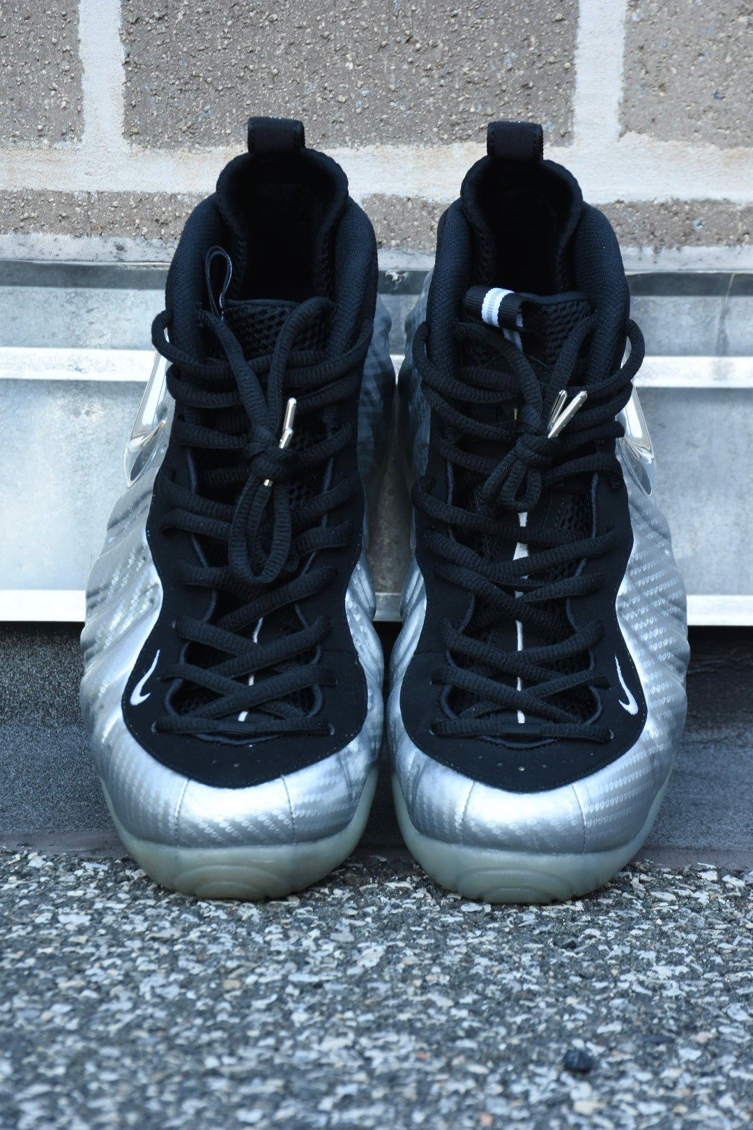 Nike Foamposite Pro ‘Silver Surfer’￼