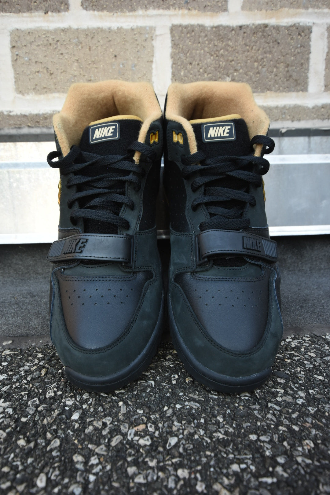 Nike Air trainer 1 ‘College Football Playoff Pack Black’