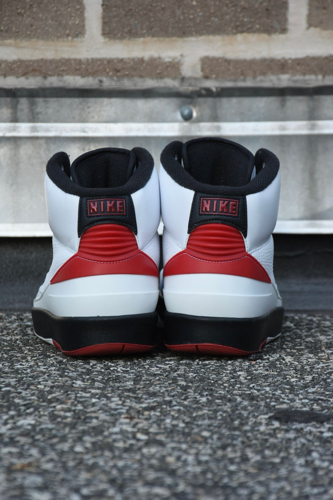 Air Jordan 2 Retro ‘Chicago’ 2022