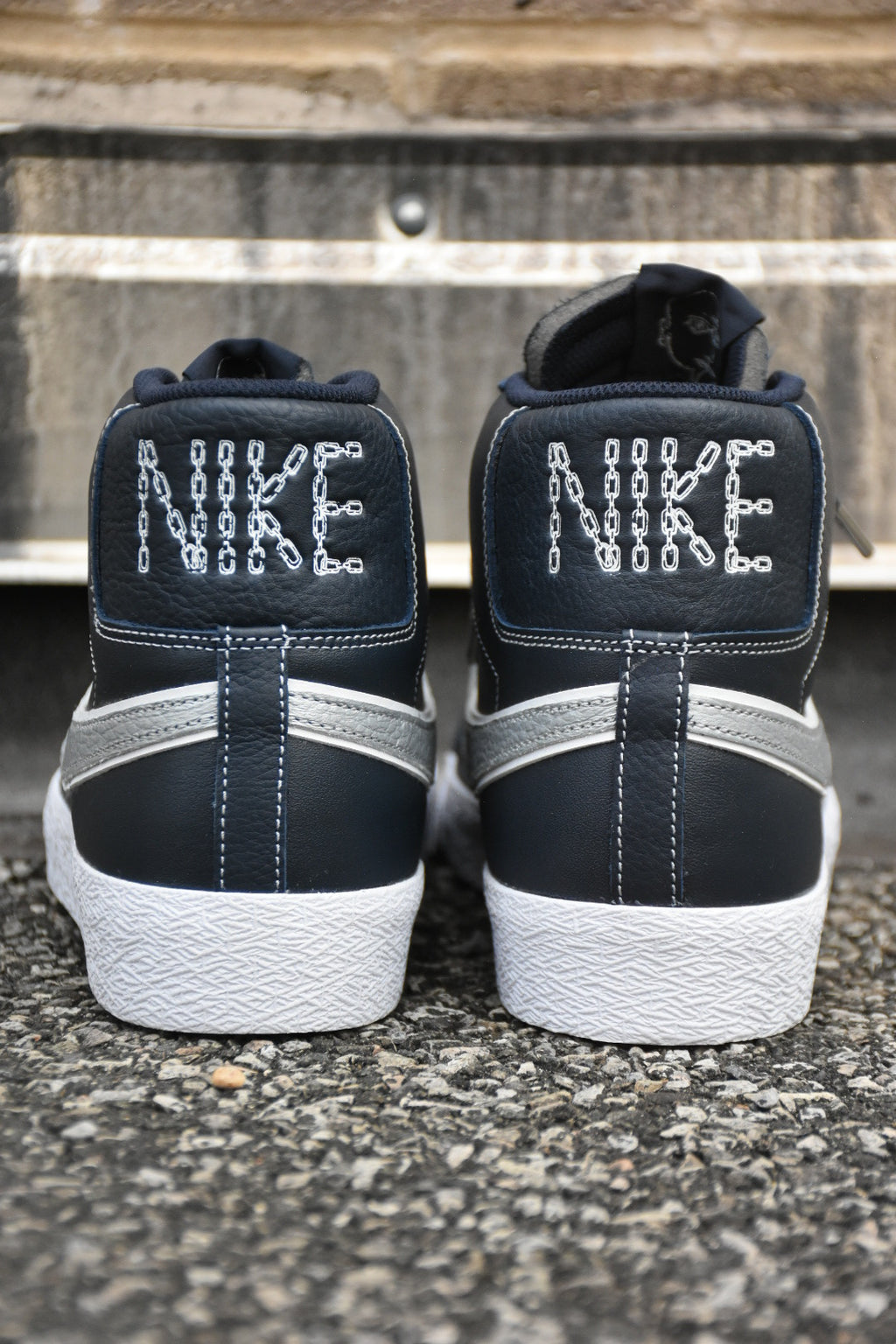 Nike SB zoom Blazer Mid ‘Self-Portrait’ (Mason Silver)