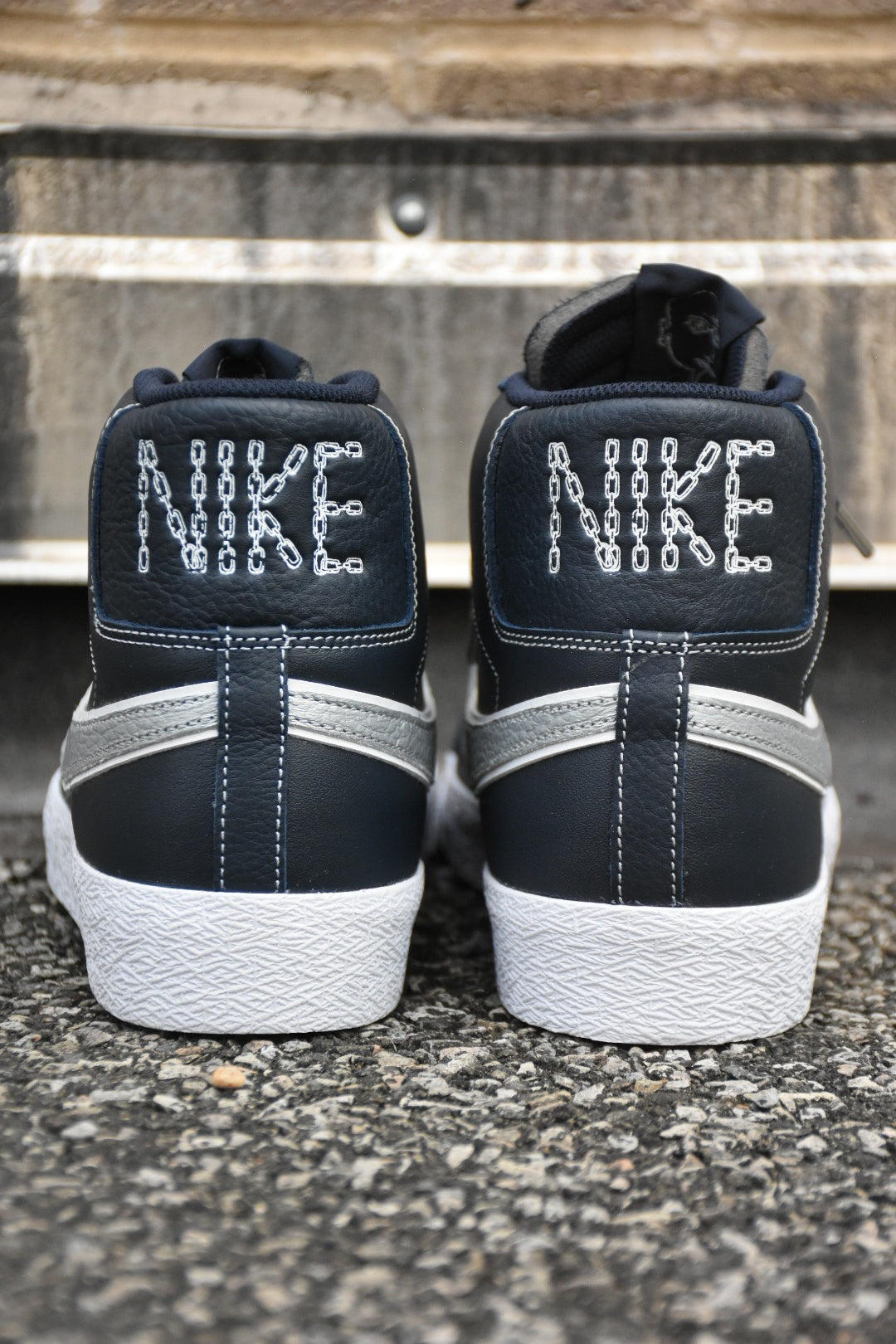 Nike SB zoom Blazer Mid ‘Self-Portrait’ (Mason Silver)